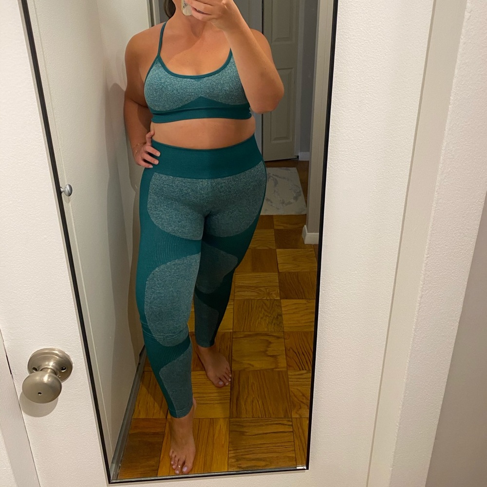 Matching workout set!